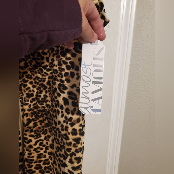 Dress - Picture 3 of 5